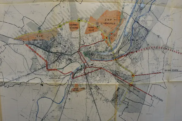 QSN #116 - Histoire de la vision stratégique de l'agglomération caennaise : le PUD de 1965